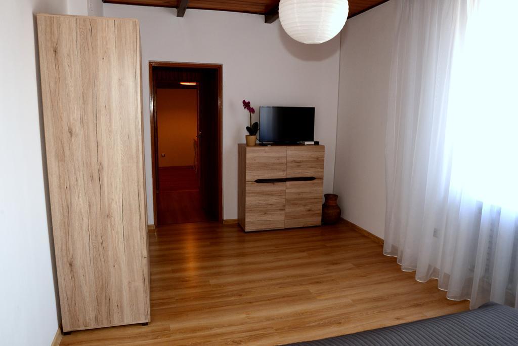 Villa Osa Modlin Airport Zakroczym Kamer foto